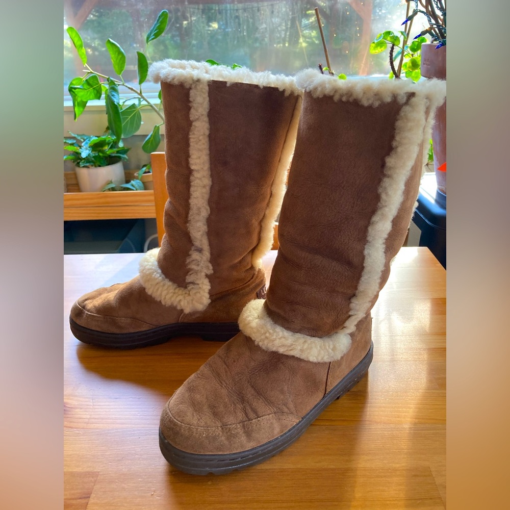 Ugg Boots Sundance II Chestnut 5325 Size 6